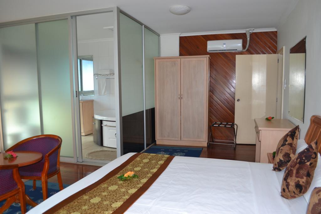 Trans International Hotel Нади Екстериор снимка